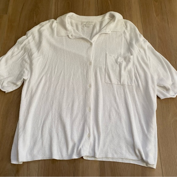 Barefoot Dreams Button-Up Top - Picture 1 of 4